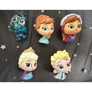 Disney Frozen Doorables Set of 5 Mini Figures Disney Princess Bundle